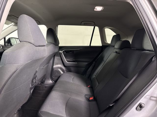 Used 2024 Toyota RAV4 LE image 22