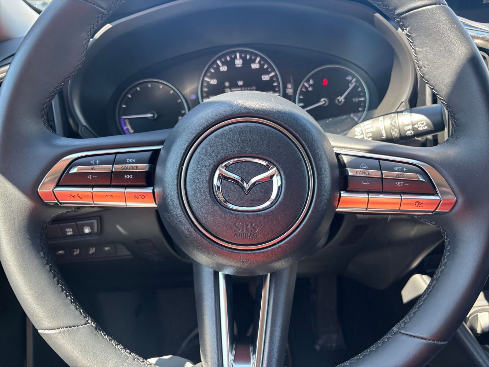 Used 2025 MAZDA CX-50 2.5 Hybrid w/ Premium Plus Pkg AWD/4WD image 27