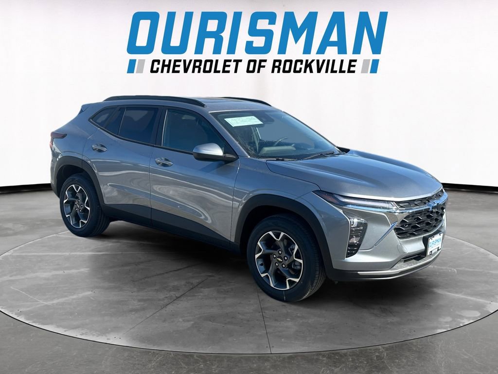 New 2026 Chevrolet Trax LT w/ Sunroof Package