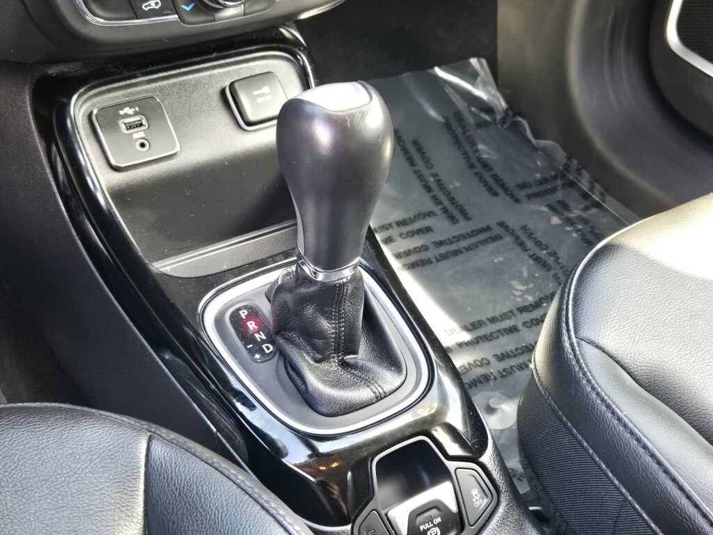 Used 2019 Jeep Compass Altitude image 28