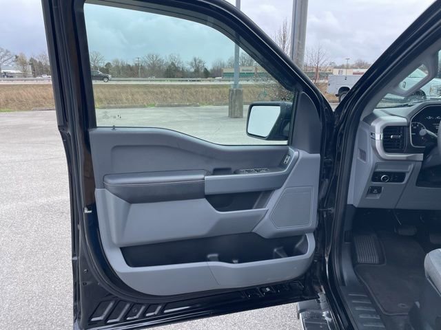 Used 2023 Ford F150 XLT w/ XTR Package image 23