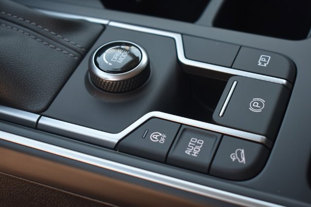 New 2026 Kia Sorento LX FWD image 22