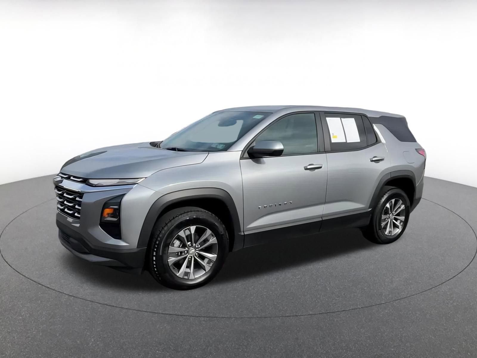 Used 2025 Chevrolet Equinox LT image 7