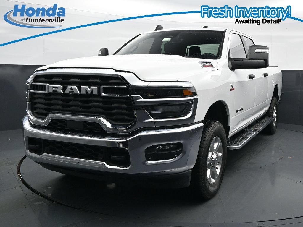 Used 2025 RAM 2500 Big Horn AWD/4WD image 3