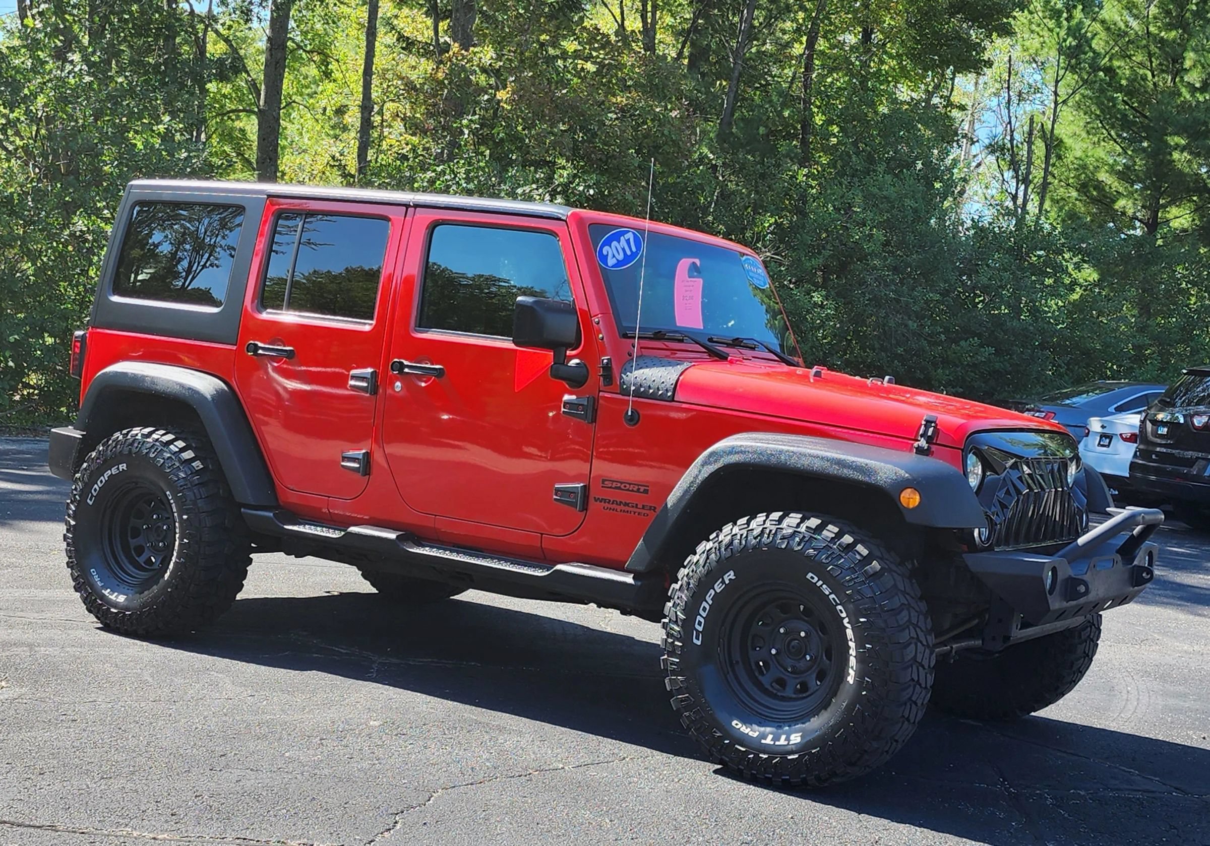 Used 2017 Jeep Wrangler Unlimited Sport w/ Quick Order Package 24S AWD/4WD image 2