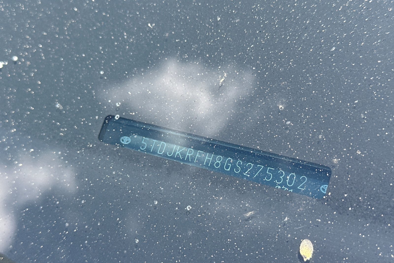 Used 2016 Toyota Highlander XLE image 3