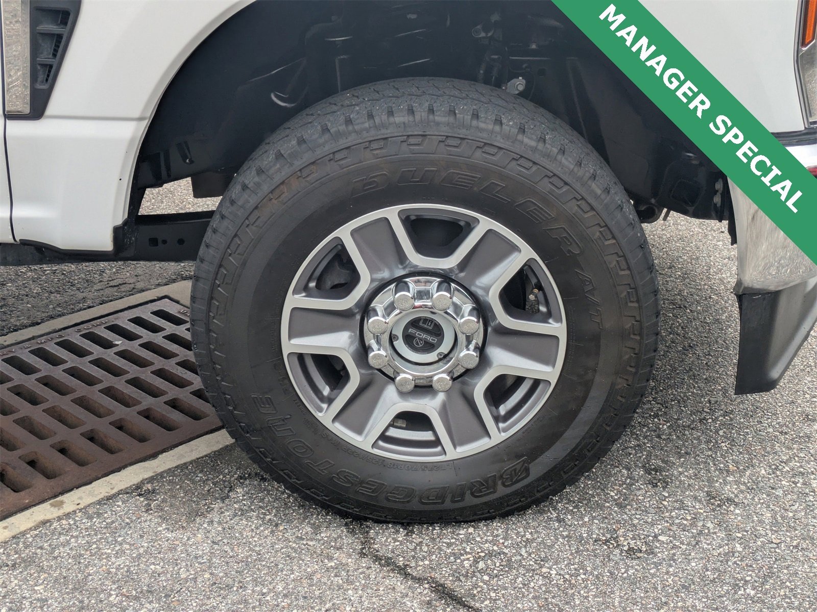 Used 2024 Ford F250 Lariat image 11