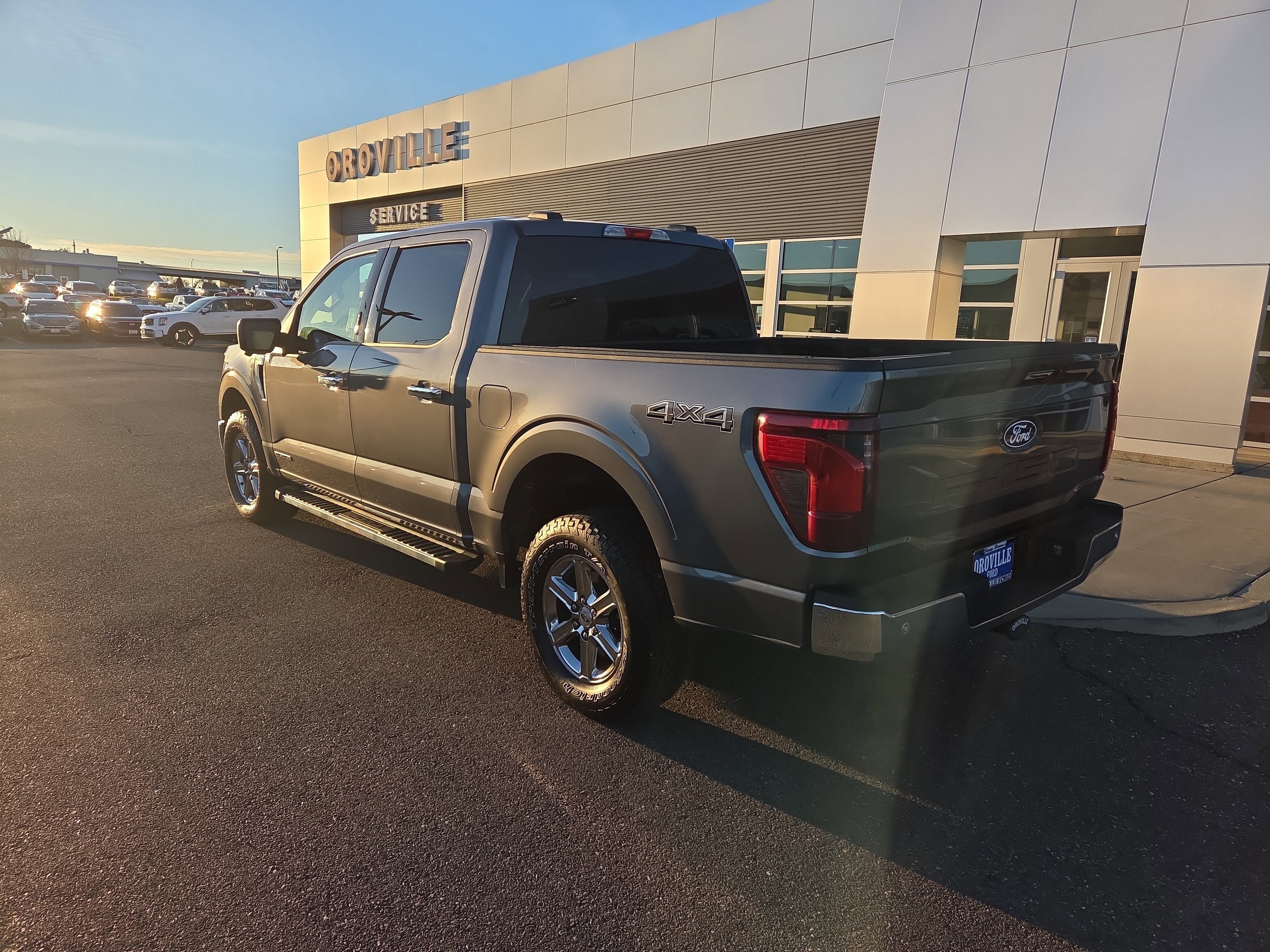 Used 2024 Ford F150 XLT w/ Mobile Office Package image 3