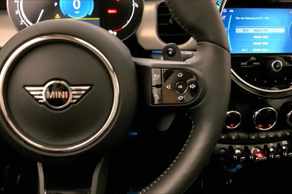 Used 2023 MINI Cooper S w/ Signature Upholstery Package image 19