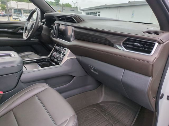 Used 2022 GMC Yukon Denali AWD/4WD image 37