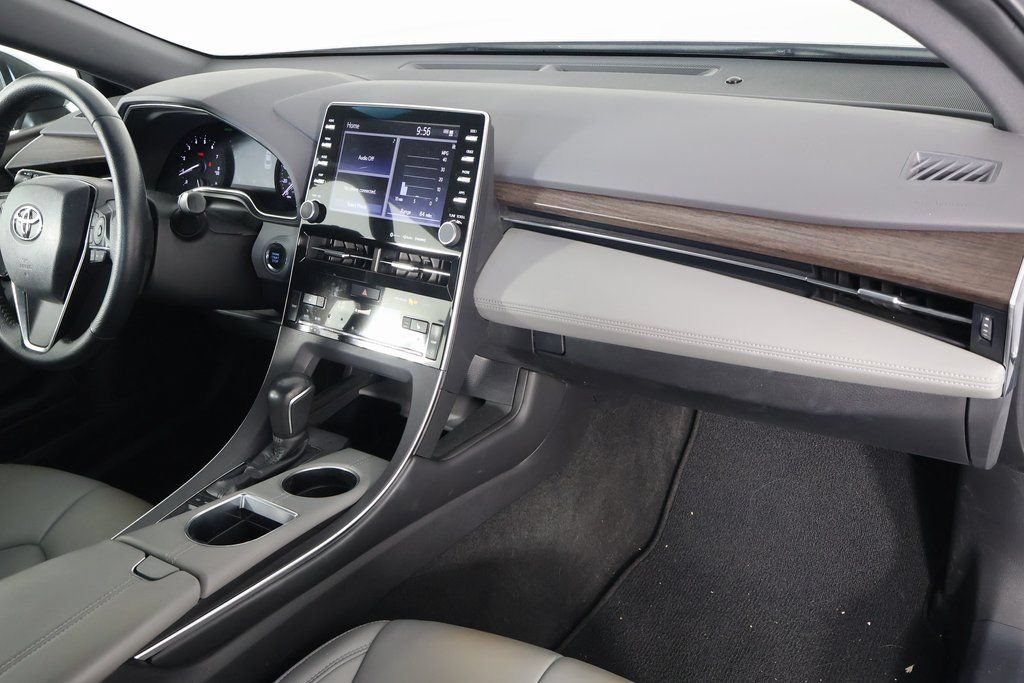 Used 2021 Toyota Avalon XLE w/ Carpet Mat Package (TMS) FWD image 7