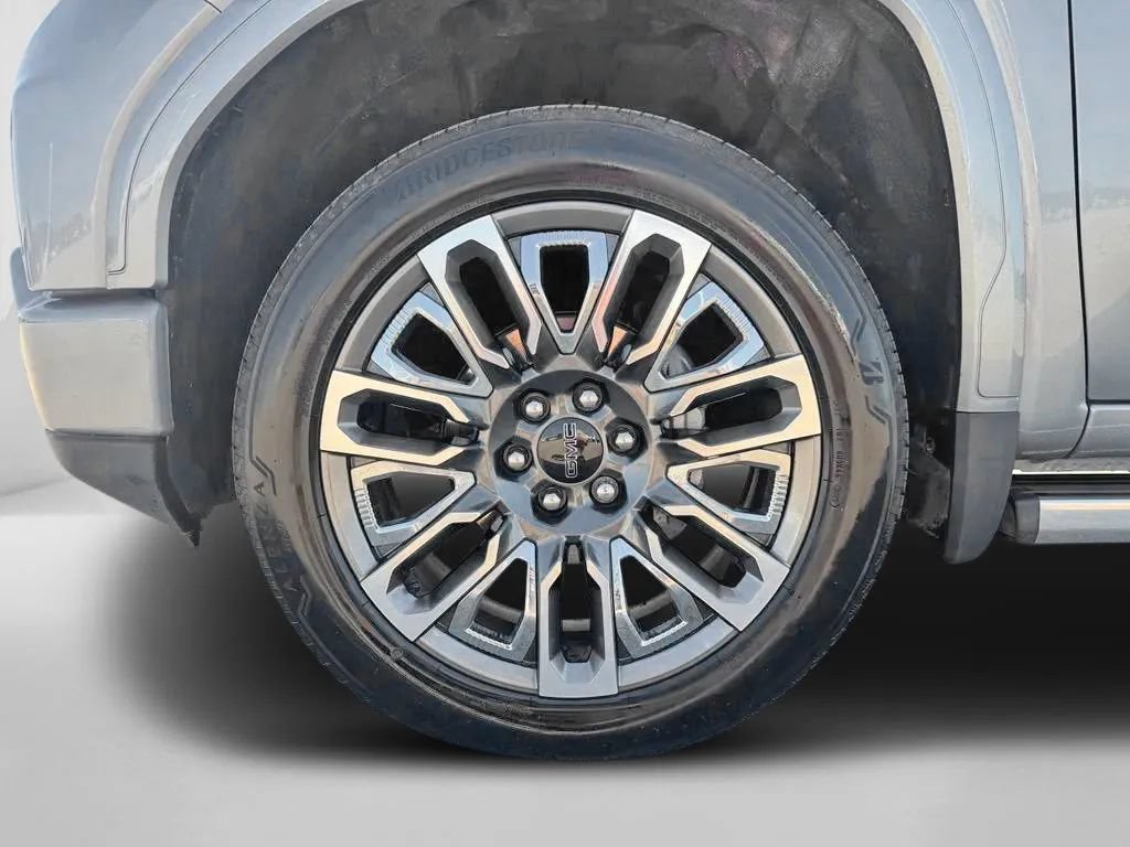 Used 2024 GMC Sierra 1500 Denali Ultimate AWD/4WD image 38