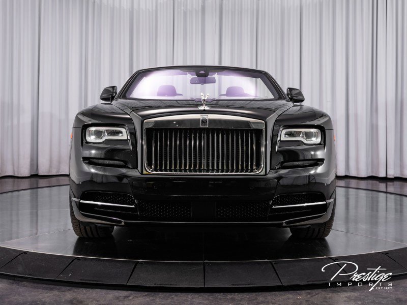 Used 2018 Rolls-Royce Dawn image 4