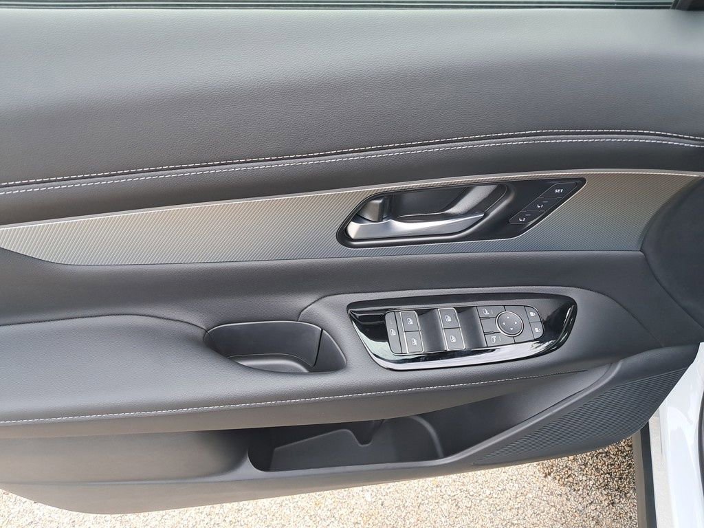 New 2025 Nissan Murano SL w/ Cargo Package image 11