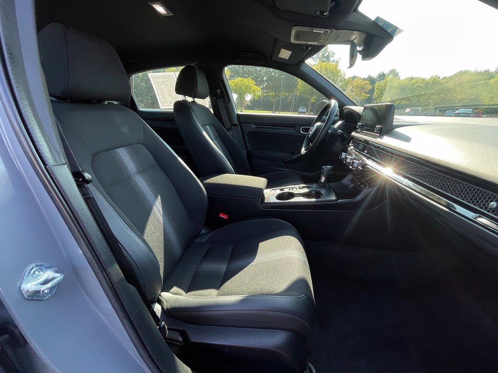 Certified 2025 Honda Civic Sport image 32