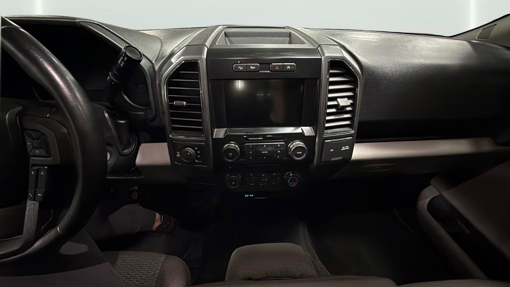 Used 2017 Ford F150 XLT w/ Equipment Group 302A Luxury image 26