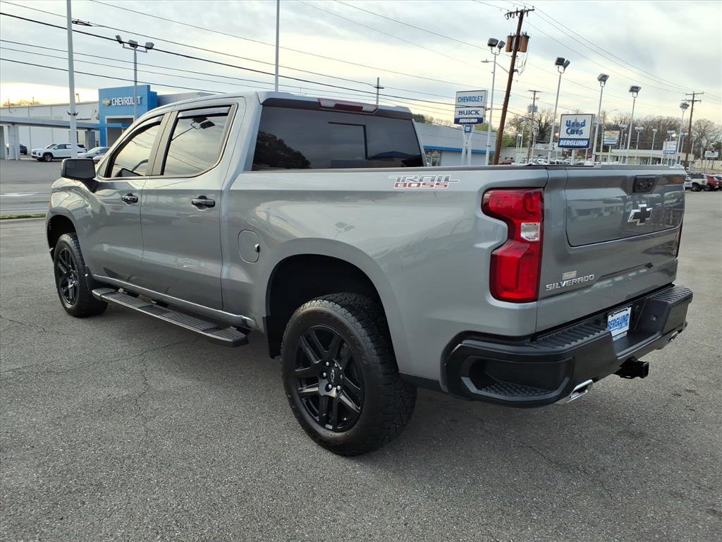 Used 2024 Chevrolet Silverado 1500 LT Trail Boss w/ Convenience Package II image 6
