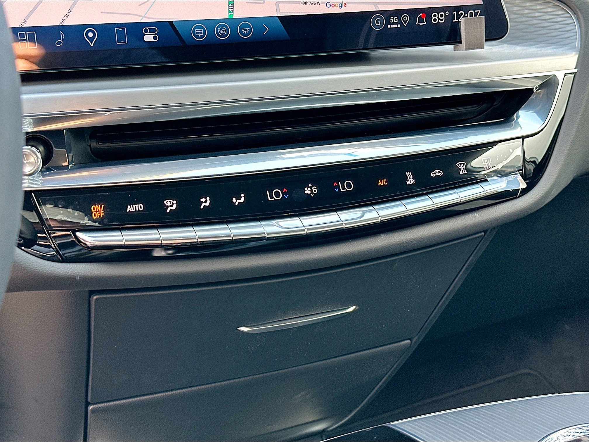 New 2025 Cadillac Lyriq Sport RWD image 11