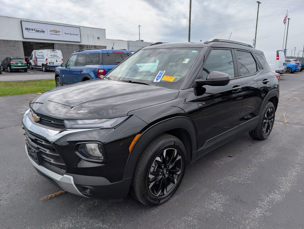 Used 2023 Chevrolet TrailBlazer LT w/ Convenience Package image 5