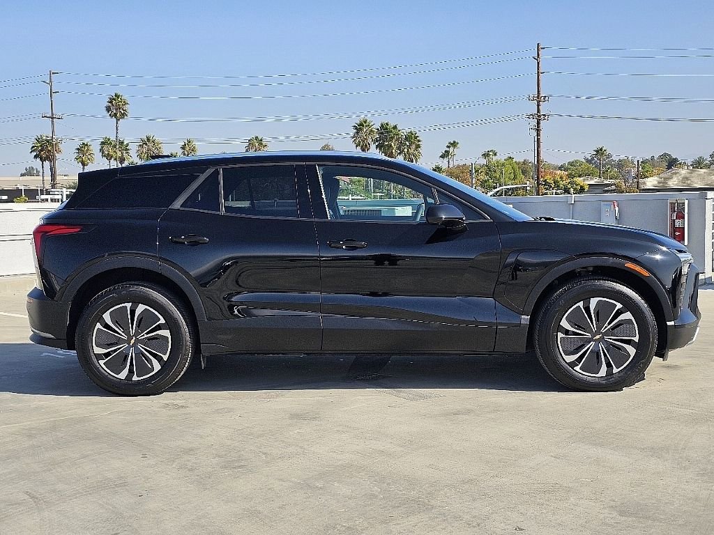 Used 2025 Chevrolet Blazer EV LT image 9