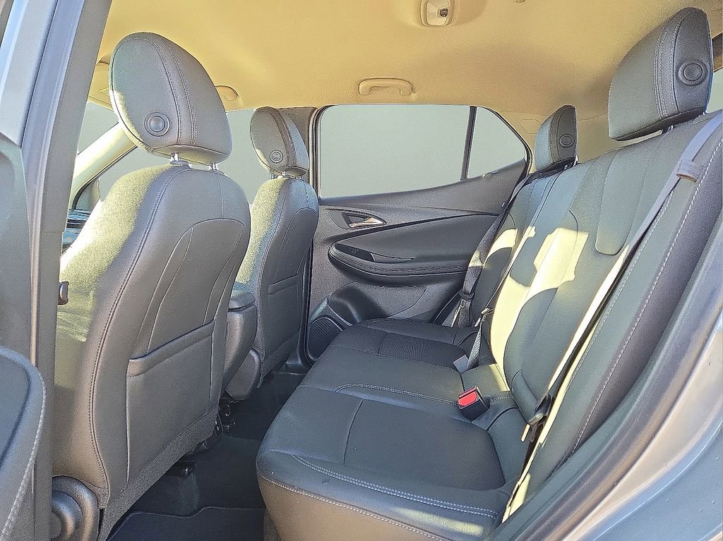 Used 2024 Buick Encore GX Sport Touring image 14