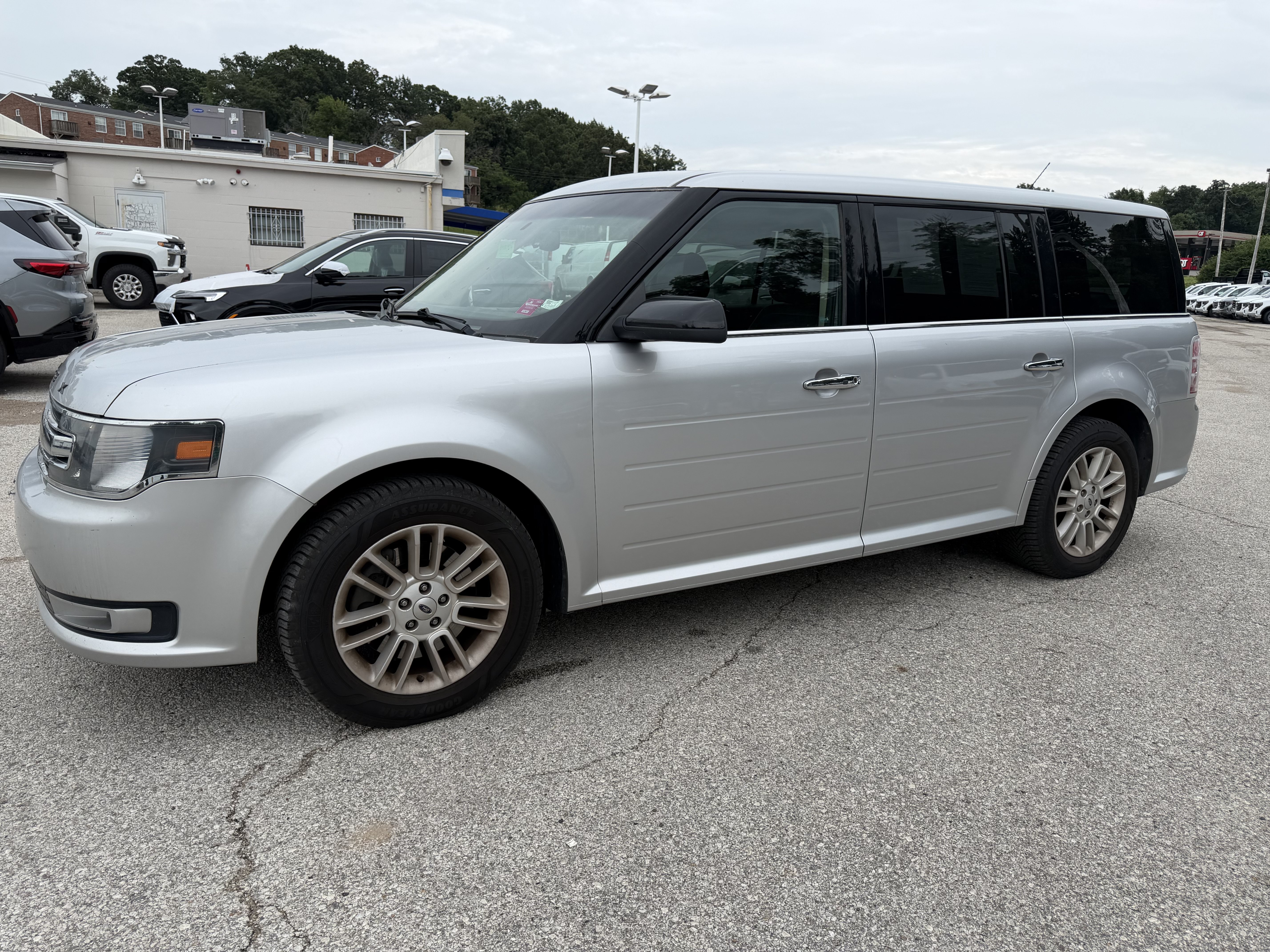 Used 2015 Ford Flex SEL w/ Equipment Group 202A FWD image 3