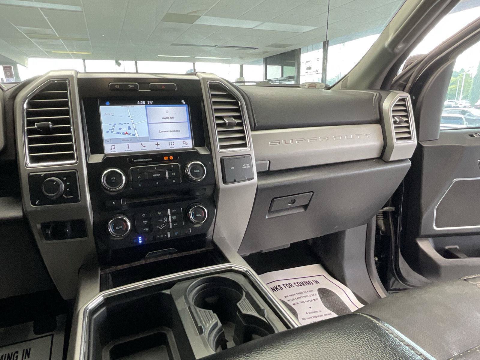 Used 2017 Ford F550 4x4 SuperCab Super Duty image 17