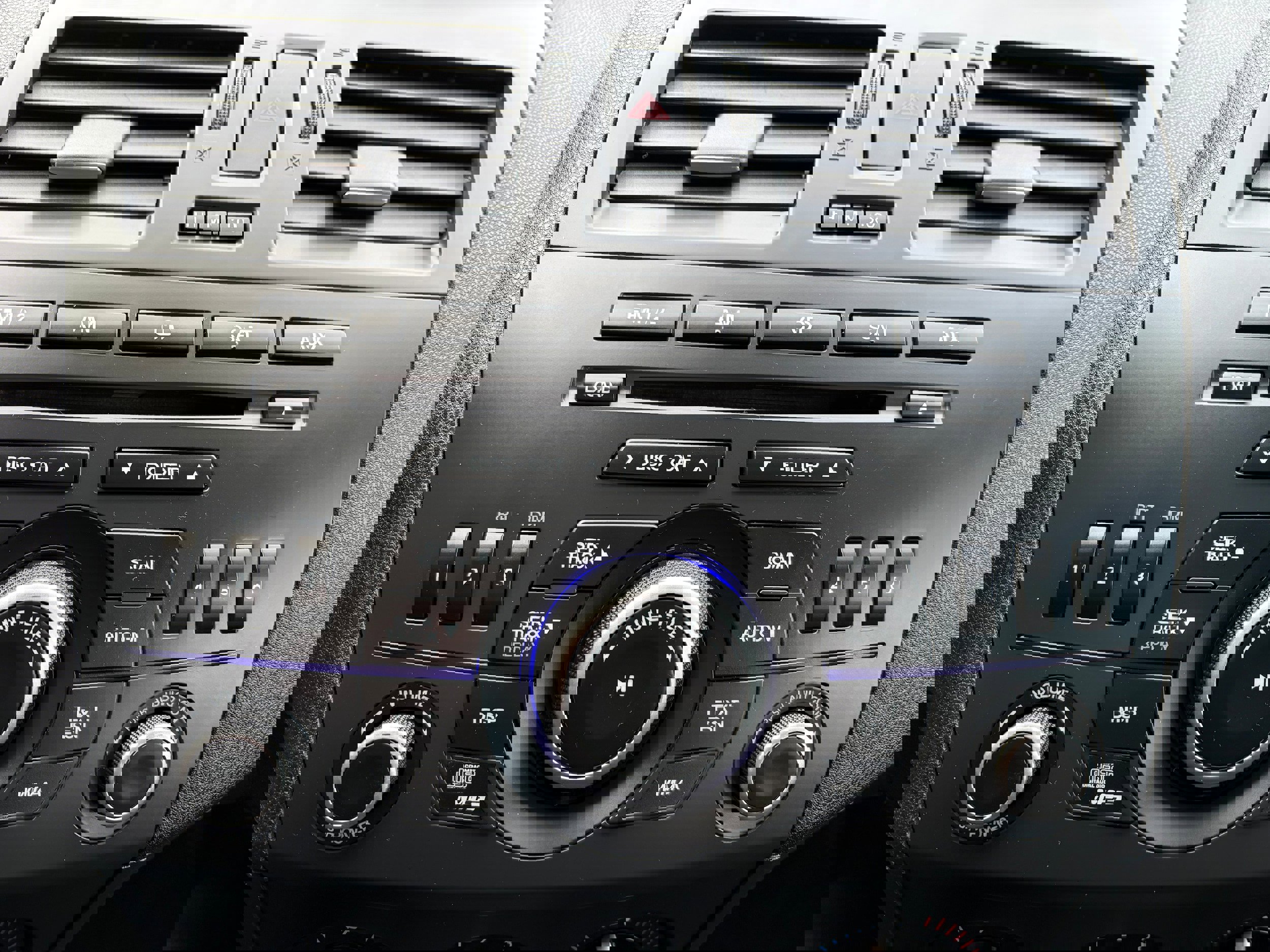 Used 2012 MAZDA MAZDA3 i Sport image 34