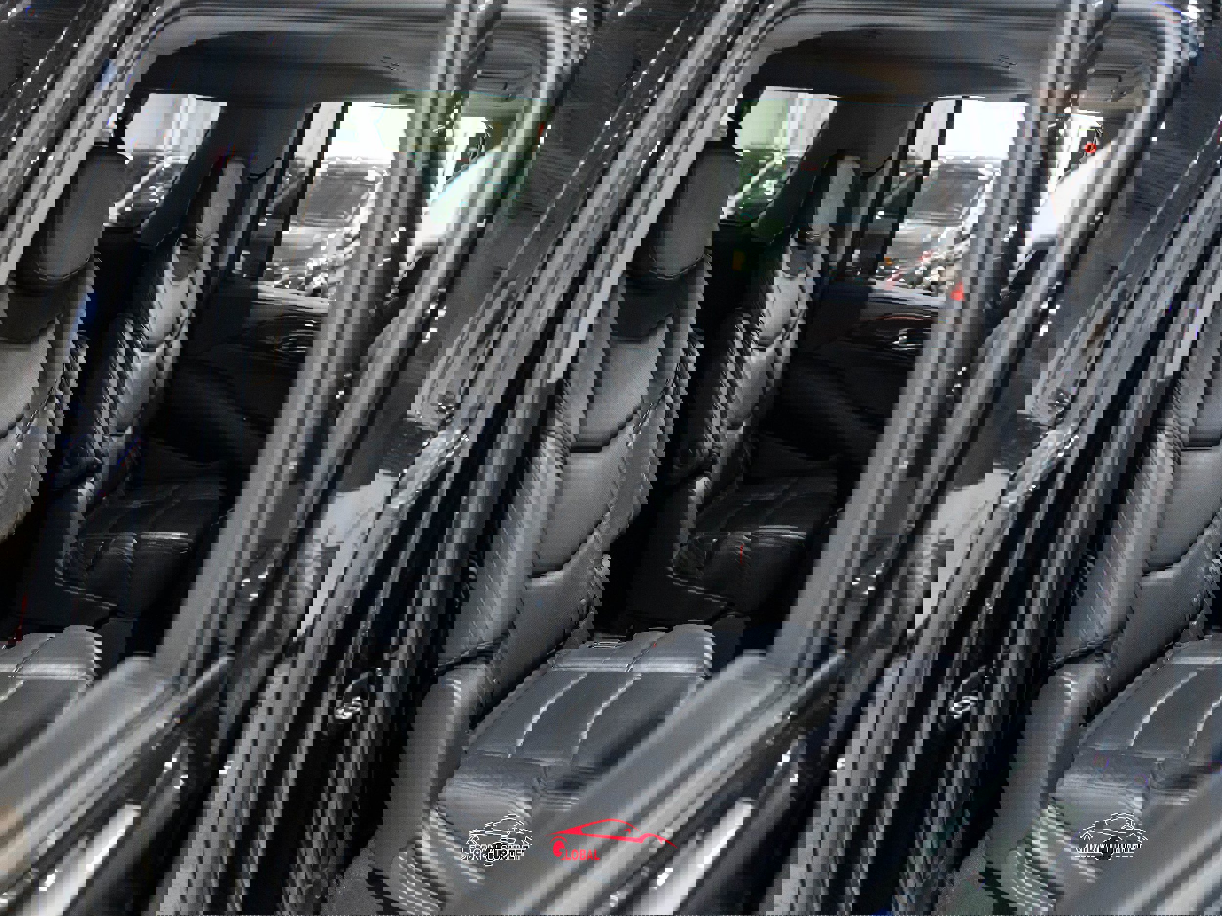 Used 2020 Cadillac Escalade ESV Premium Luxury w/ Escalade Sport Edition image 18