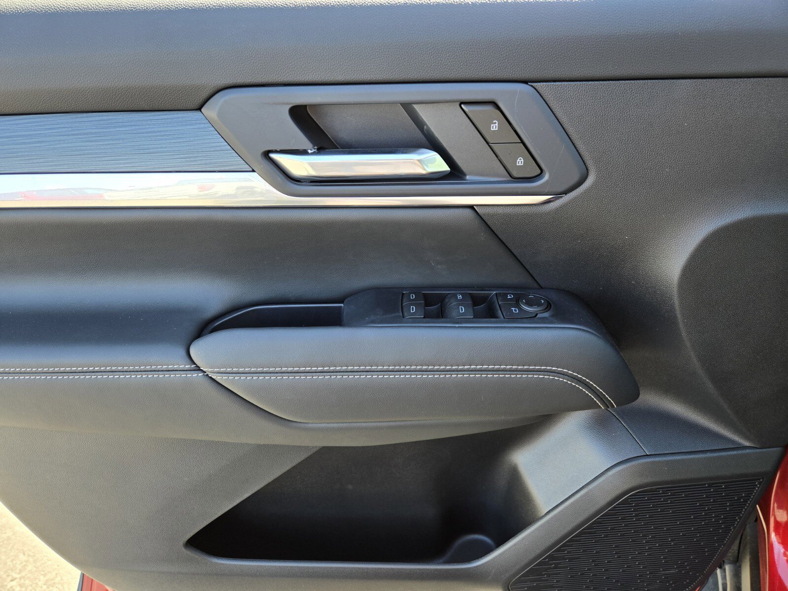 New 2026 GMC Terrain Elevation image 9