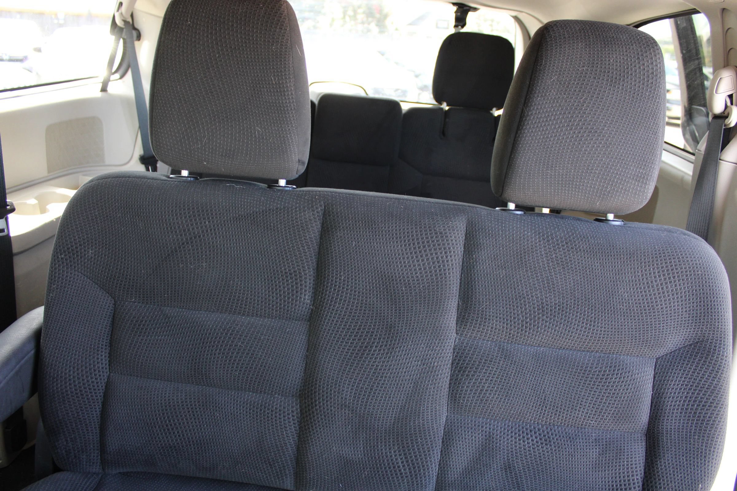Used 2017 Dodge Grand Caravan SE w/ Power Window Group FWD image 18