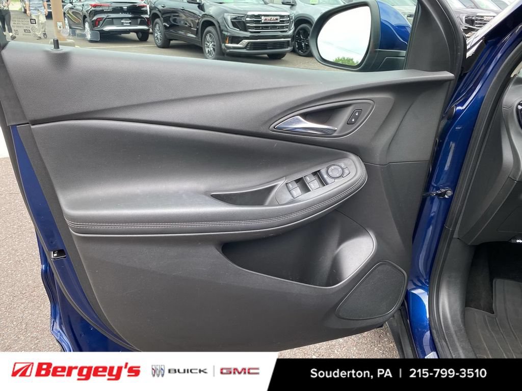 Certified 2023 Buick Encore GX Select AWD/4WD image 26