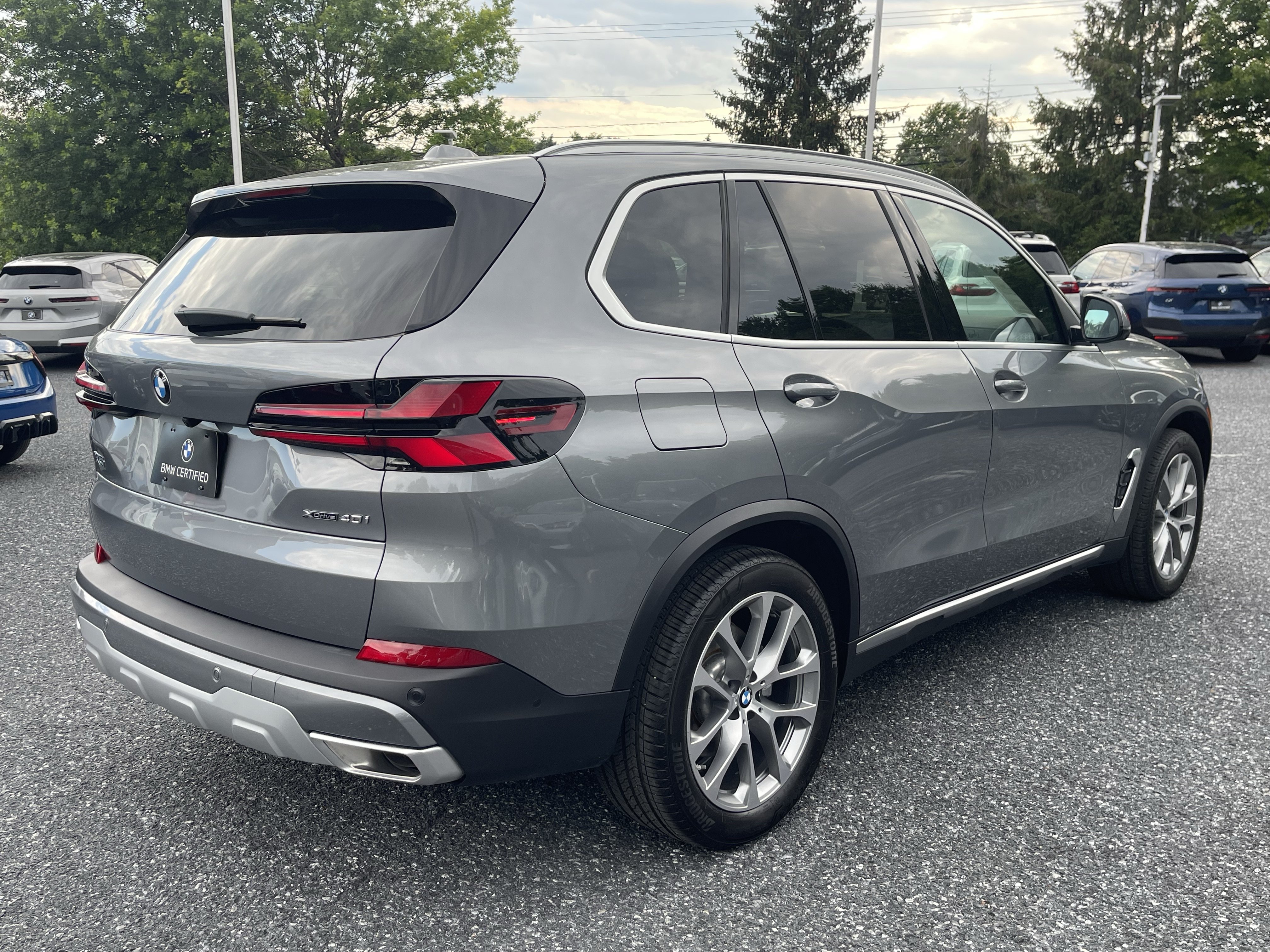 Used 2025 BMW X5 xDrive40i w/ Climate Comfort Package AWD/4WD image 6