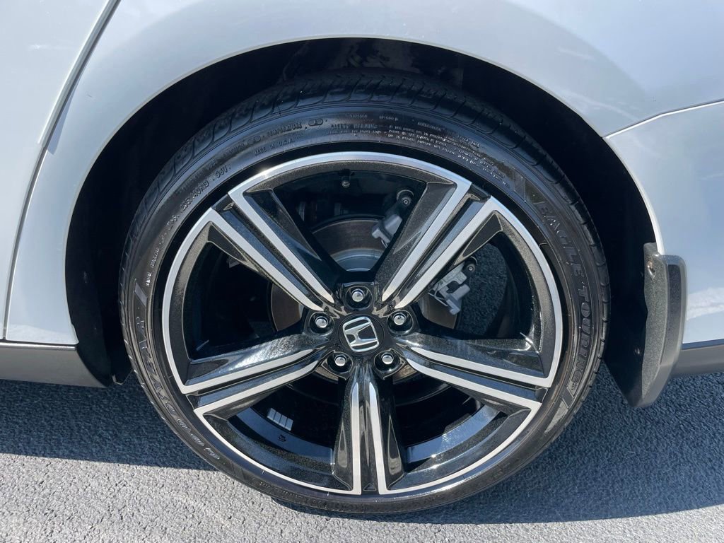 Certified 2025 Honda Accord Sport image 41