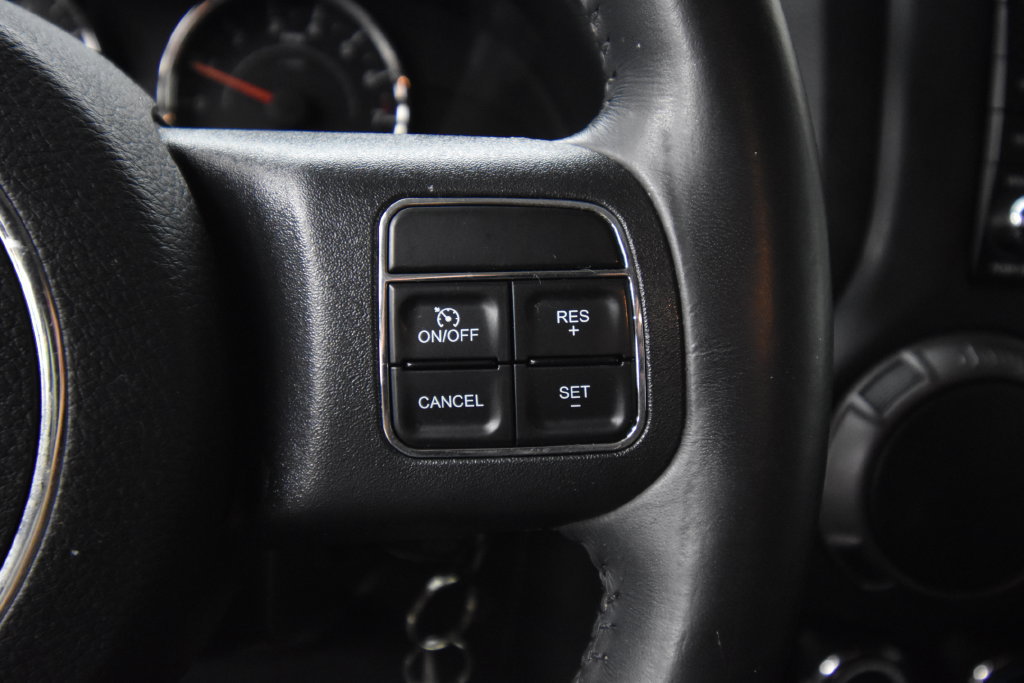 Used 2018 Jeep Wrangler Unlimited Sport AWD/4WD image 28