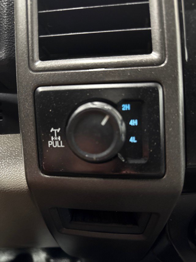 Used 2022 Ford F250 XL w/ Power Equipment Group AWD/4WD image 20