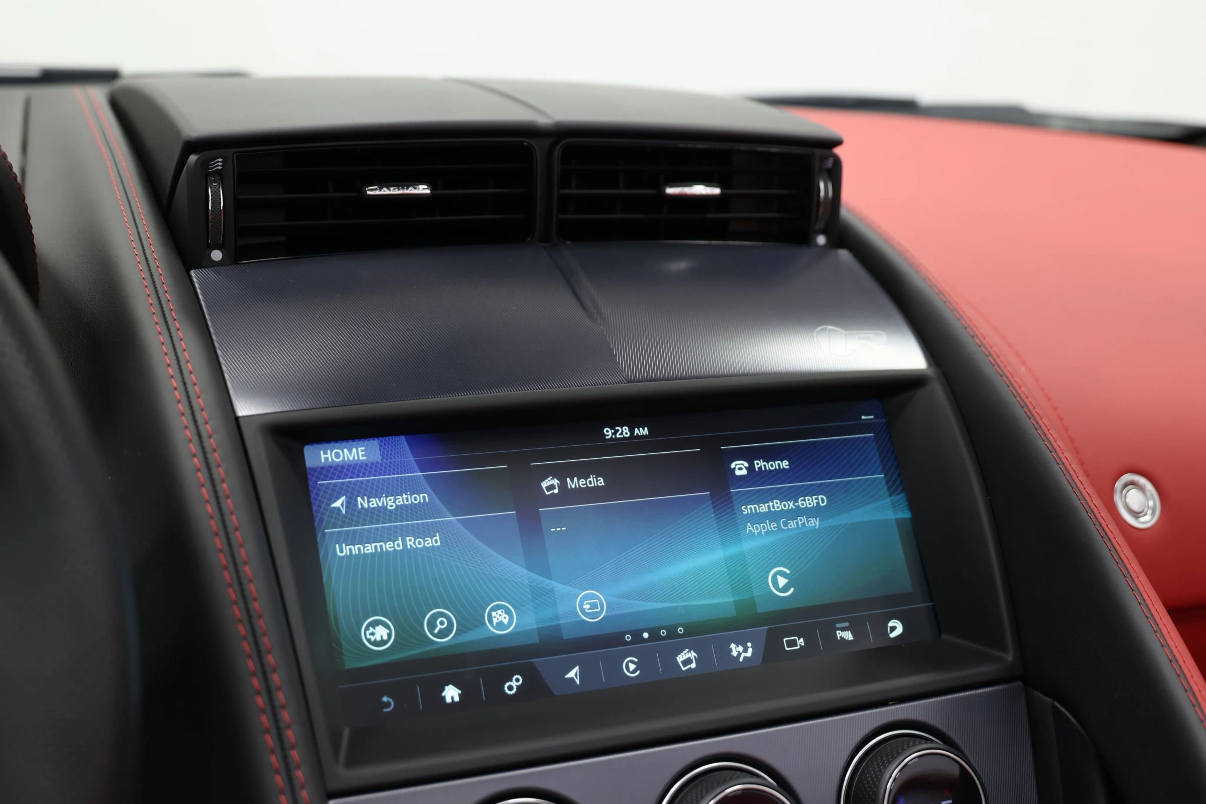 Used 2023 Jaguar F-TYPE R image 25