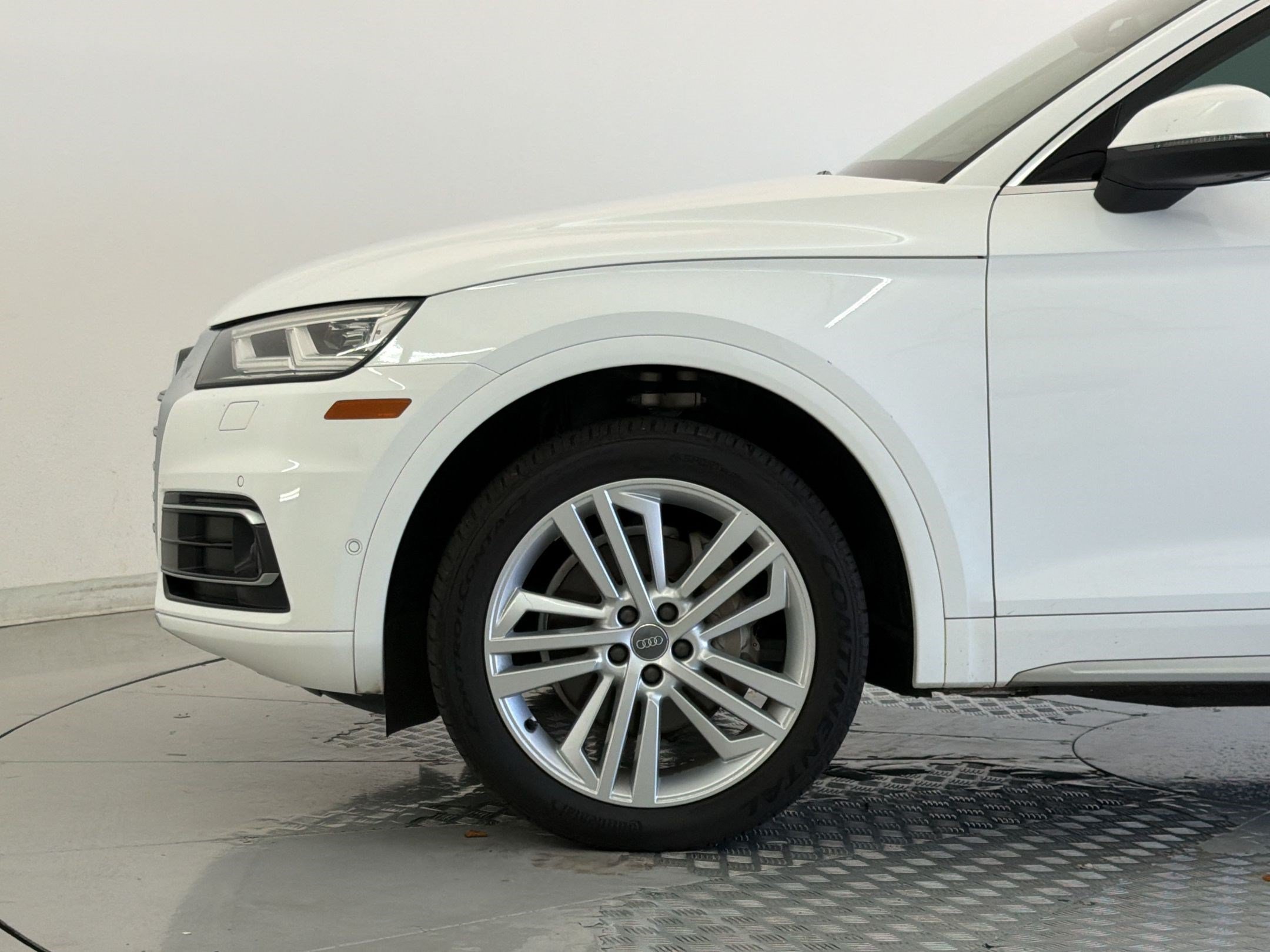 Used 2019 Audi Q5 Prestige w/ Prestige Package AWD/4WD image 26