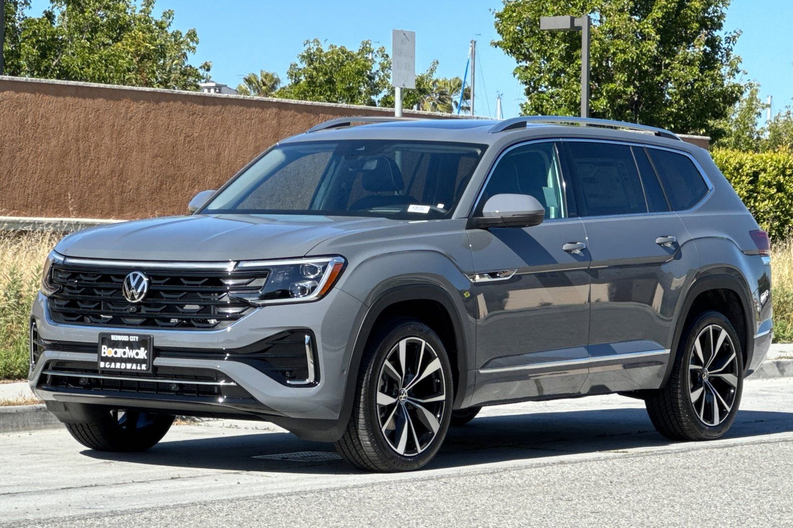 New 2026 Volkswagen Atlas SEL Premium R-Line AWD/4WD image 8