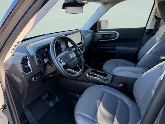Used 2025 Ford Bronco Sport Badlands AWD/4WD image 4