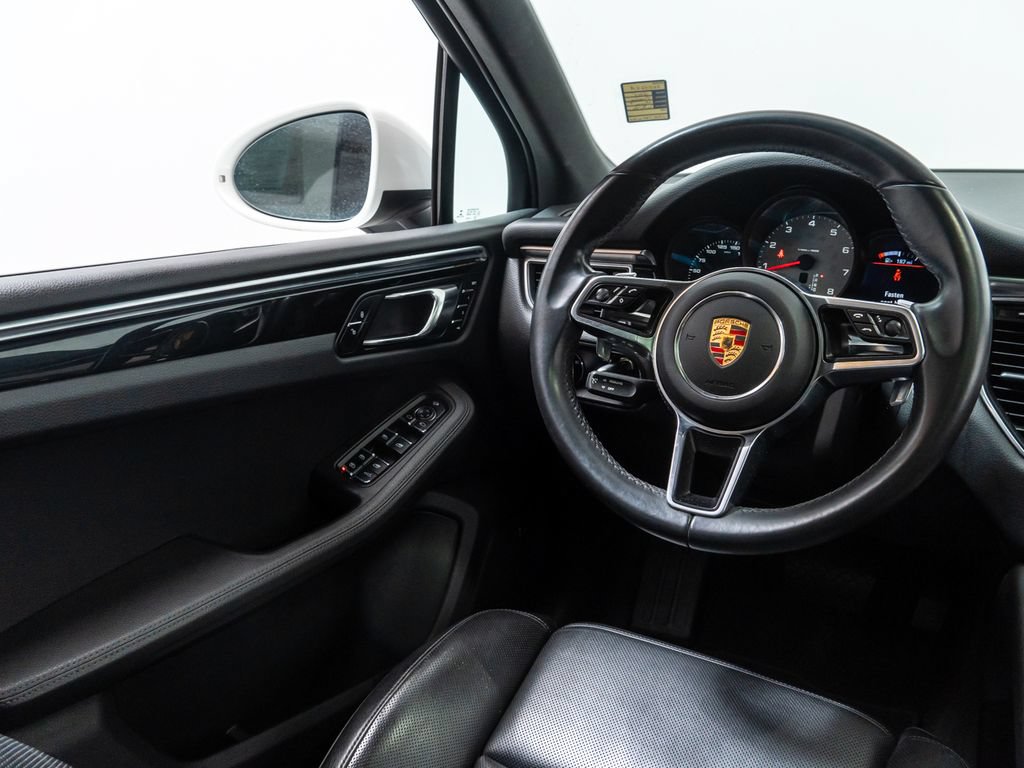 Used 2015 Porsche Macan S AWD/4WD image 24
