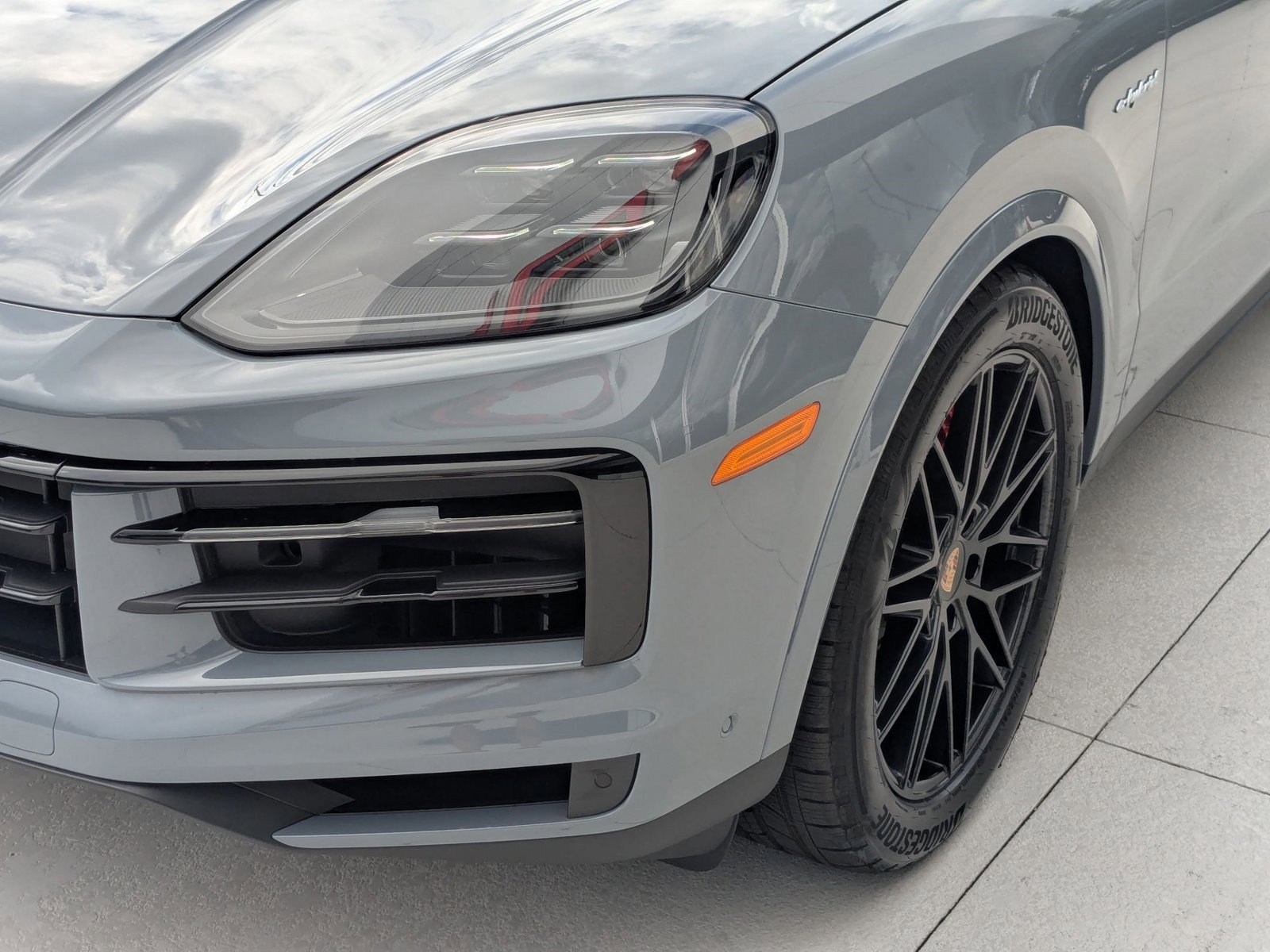 New 2026 Porsche Cayenne S image 12