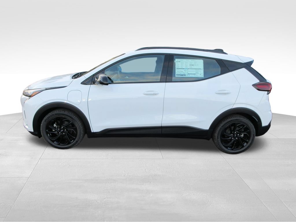 New 2027 Chevrolet Bolt RS w/ Technology Package FWD image 2