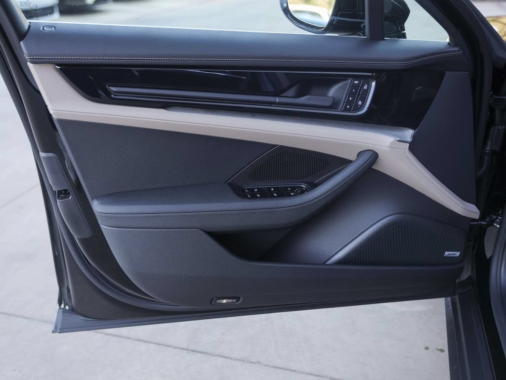 New 2026 Porsche Panamera 4 AWD/4WD image 29