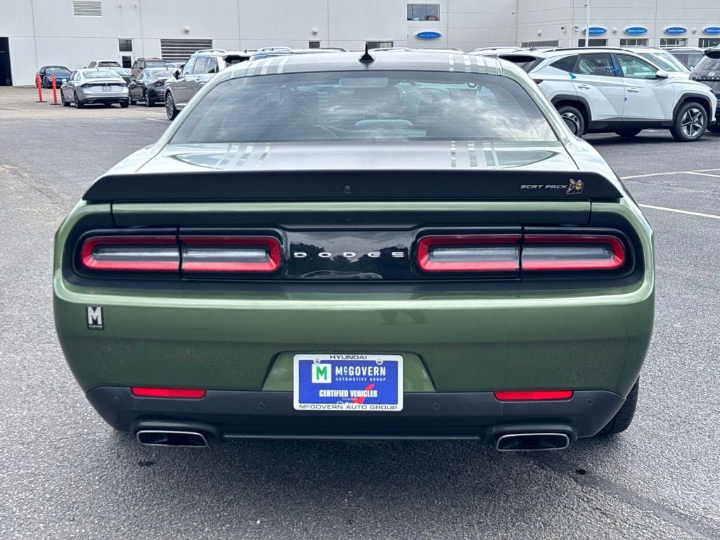 Used 2022 Dodge Challenger R/T Scat Pack RWD image 8