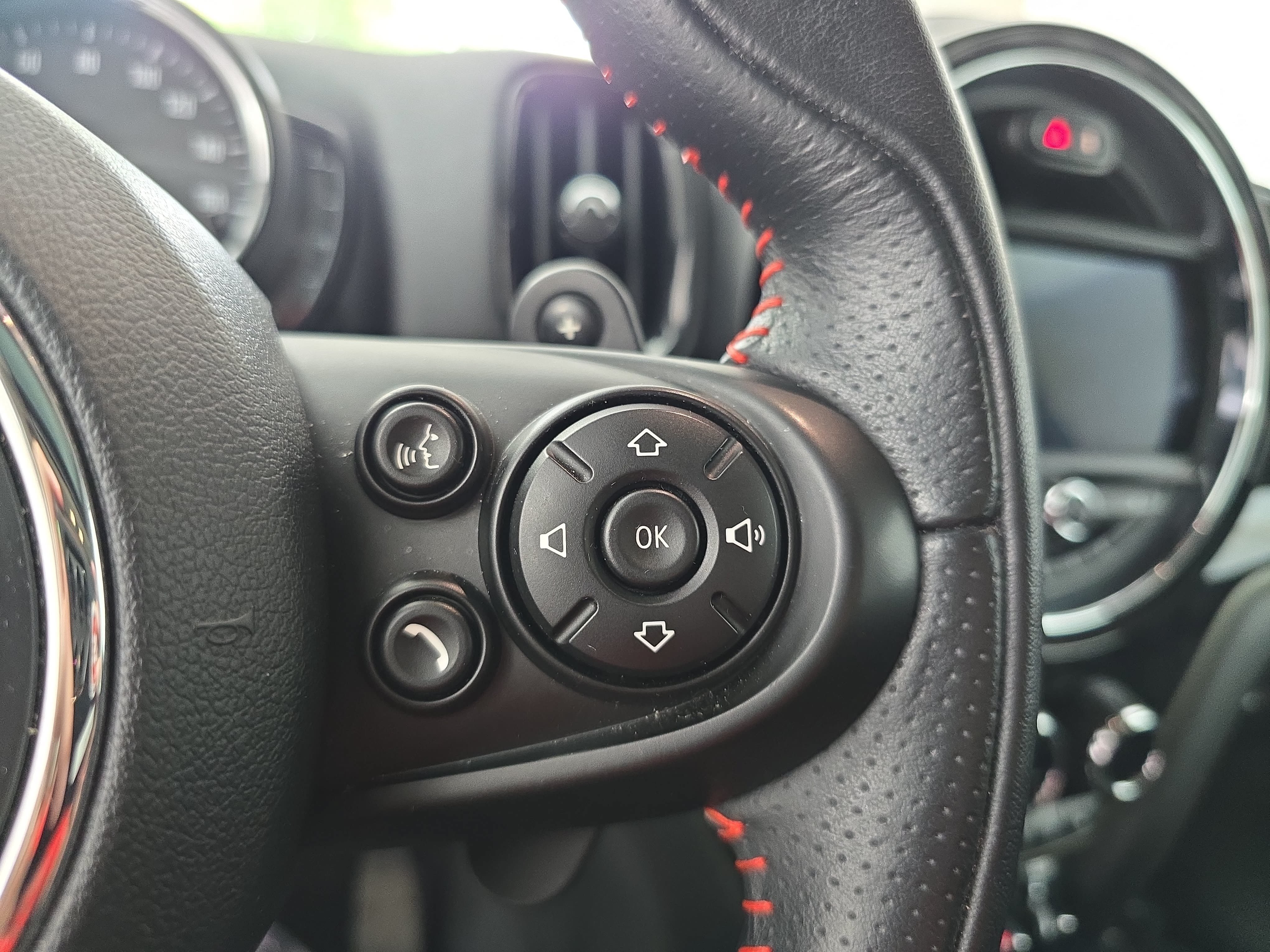 Used 2019 MINI Cooper Countryman S w/ Premium Package AWD/4WD image 18