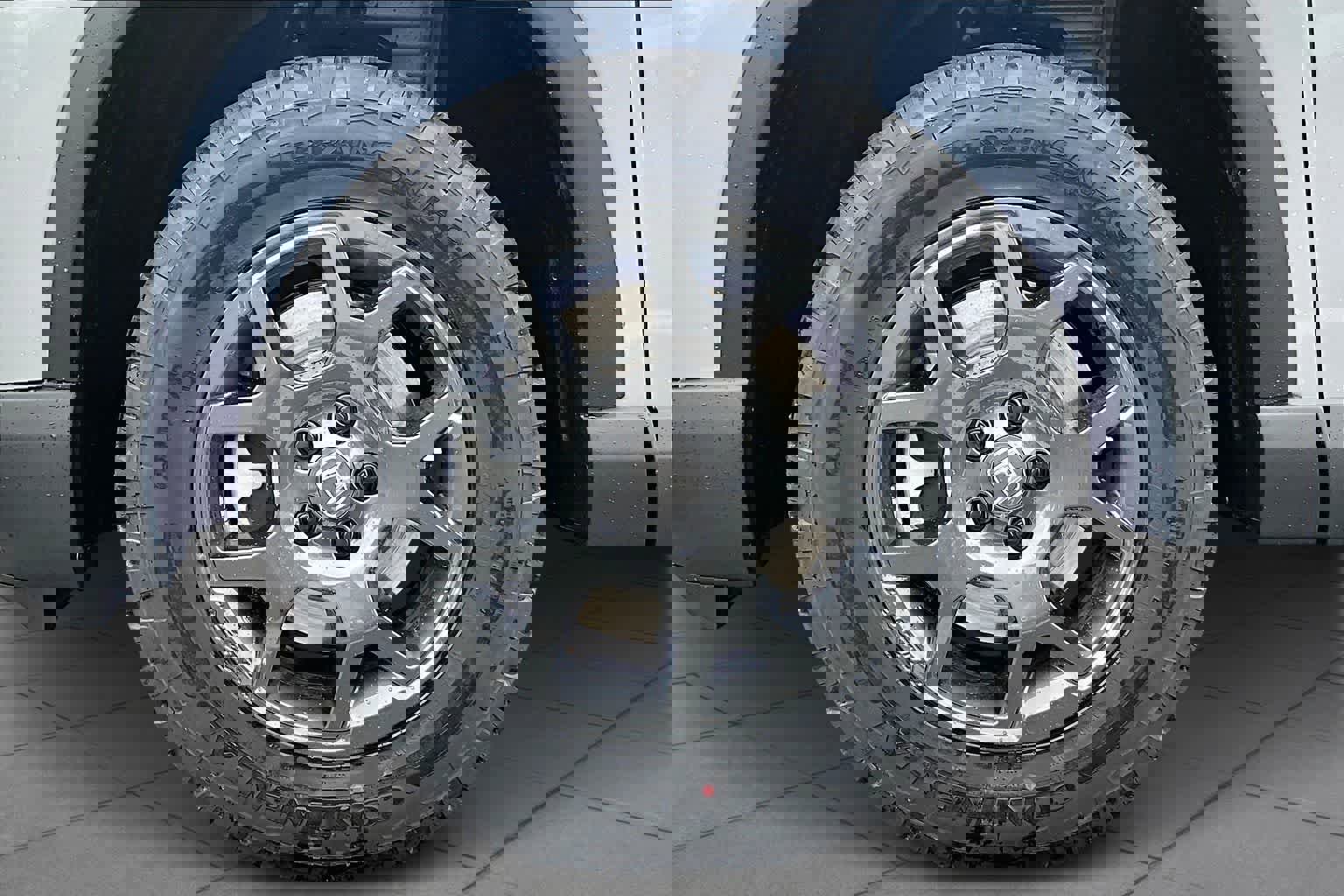 New 2025 Honda Pilot TrailSport image 9