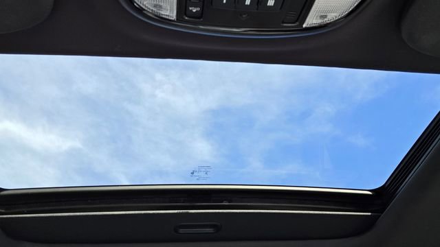 Used 2025 Dodge Durango GT image 30