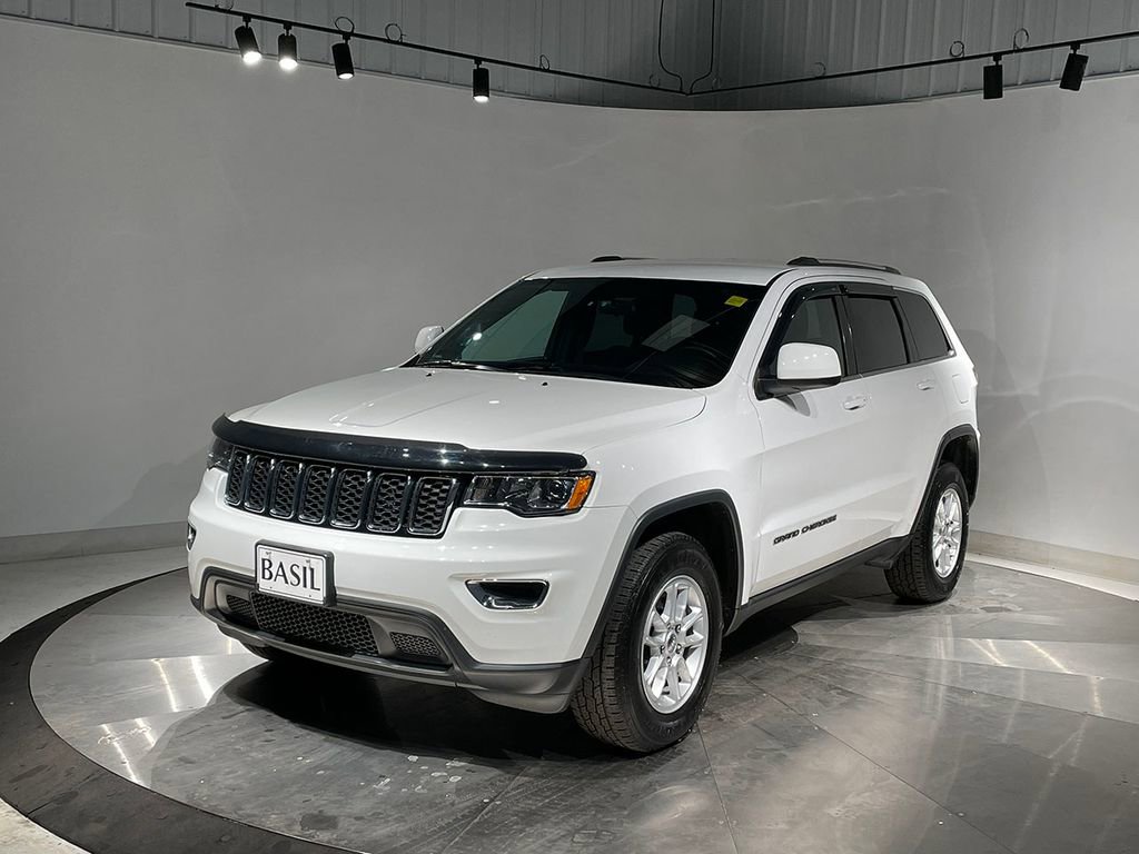 Used 2019 Jeep Grand Cherokee Laredo image 8