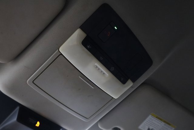 Used 2023 Nissan Rogue SV image 21